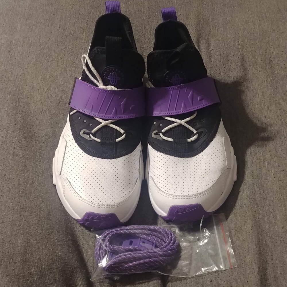 Nike Air Huarache Drift